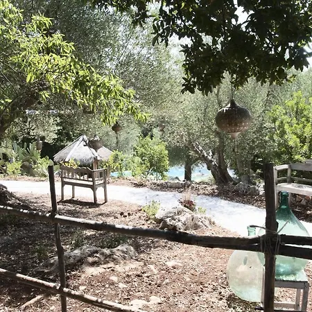 Bed and breakfast Puntebianche Resort 3*